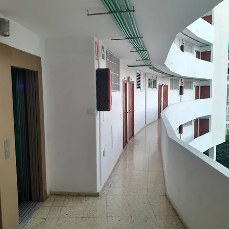 Terrazas Wifi Pool Apartament Playa de las Americas (Tenerife)